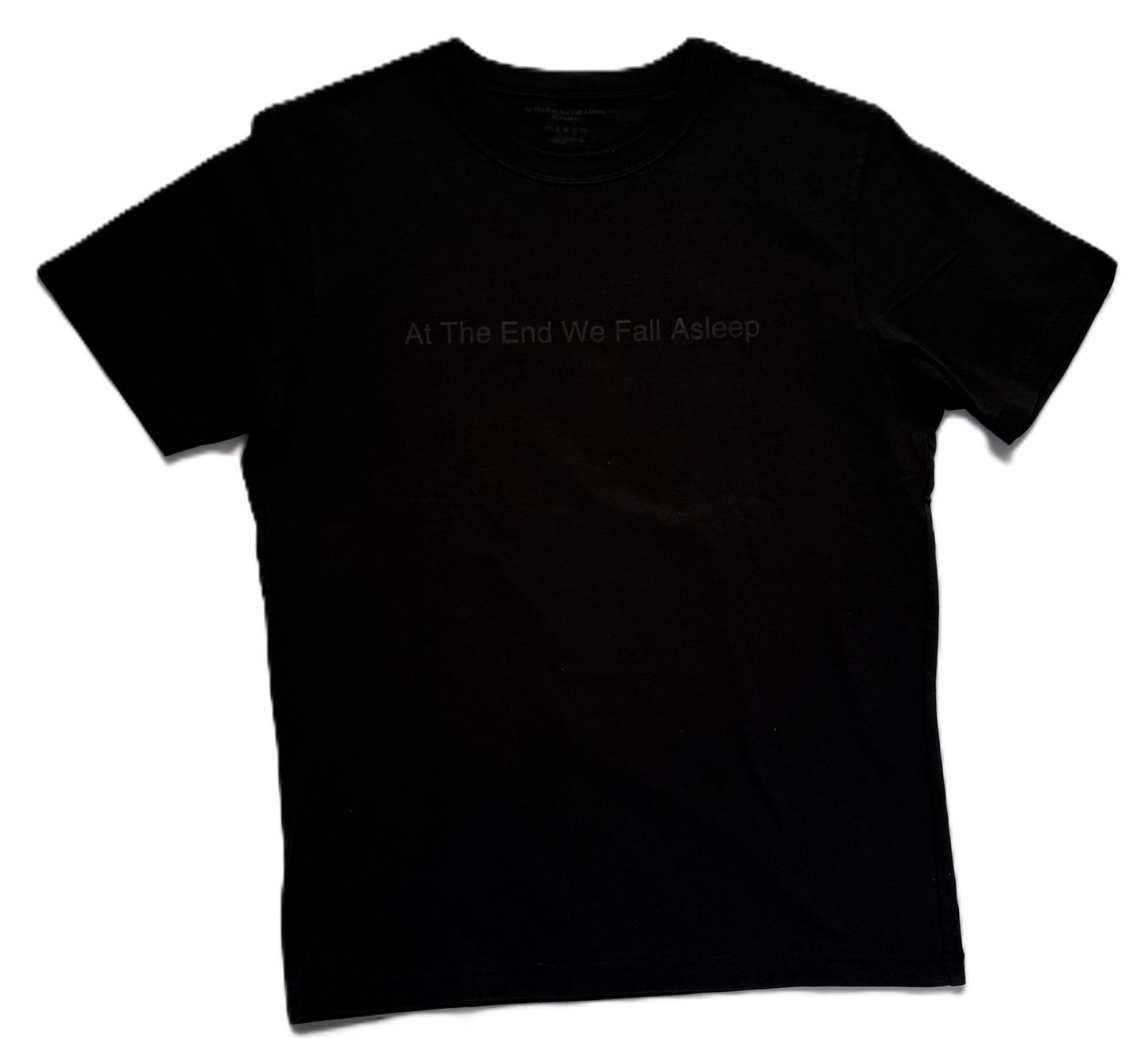BLACK T-SHIRT