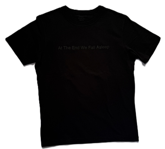 BLACK T-SHIRT